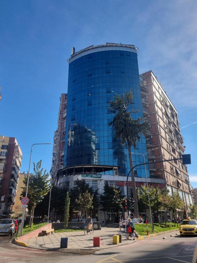Moonshine Apartament Tirana Esterno foto