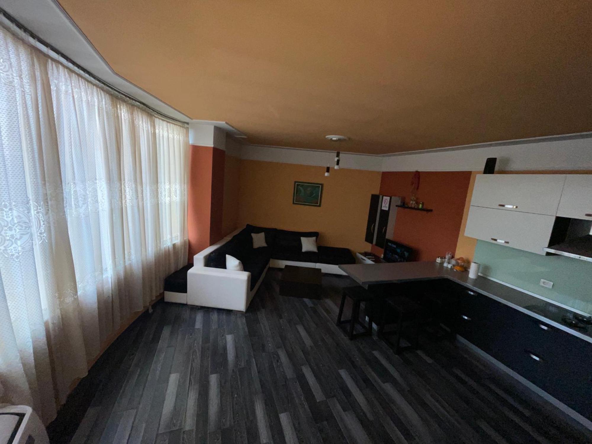 Moonshine Apartament Tirana Esterno foto